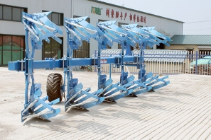 1LF-550型翻轉犁